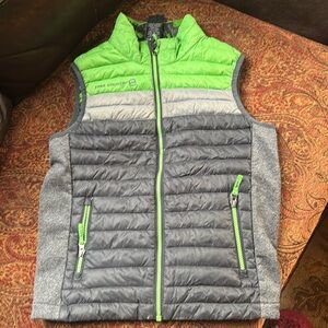 Kids Vest puffy down hybrid Free Country gray green camouflage boys Medium 10/12